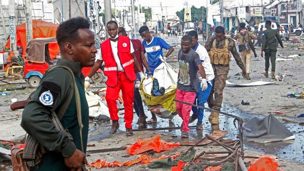 Somalia: It was killed at least 100 by two car bombs