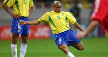 Goal Morning.. Roberto Carlos’ missile rips China’s window in the World Cup