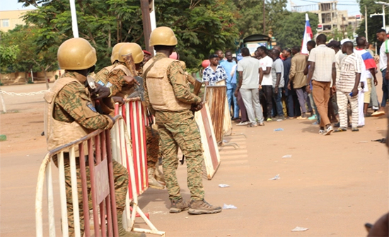 Burkina Faso coup leader: The ousted president took refuge in a French military base and Paris is suspended