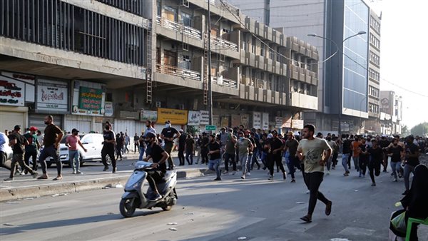 Iraqi security prevents protesters from entering the Green Zone