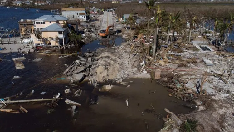 Hurricane Ian death toll rises to 62 in Florida and North Carolina