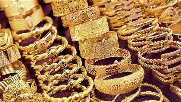 A drop in gold prices this evening, Saturday, October 1