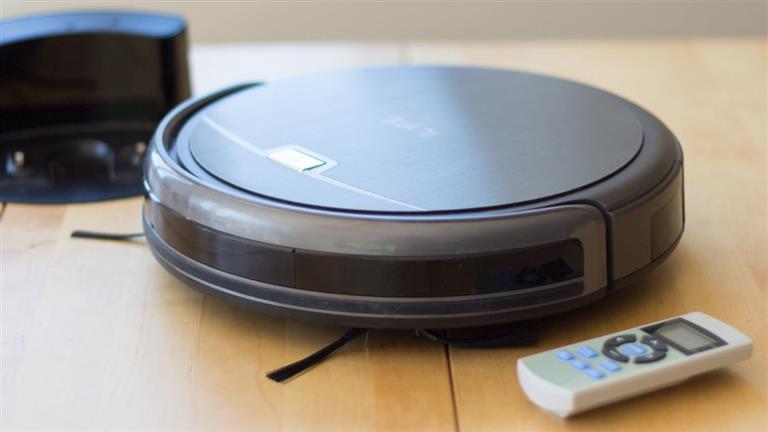 The Smart Vacuum Cleaner..A robotic home cleaning robot with amazing features