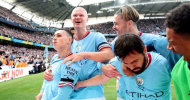 Manchester City sweeps Man United with an exciting quadruple in the first half.. Video