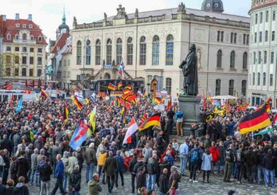 The largest labor union in Germany organizes a series of warning strikes to demand increased wages