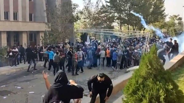 “Stay tuned for revenge” .. Youth of Tehran neighborhoods call for new demonstrations