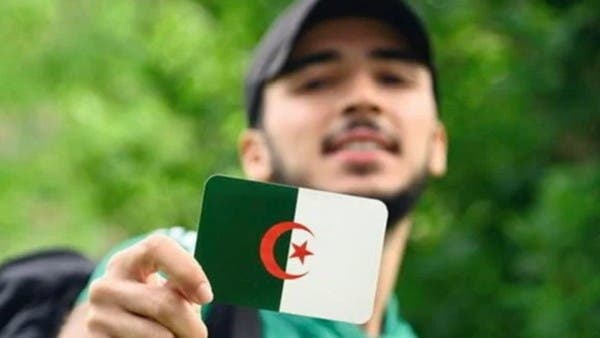 He walked from Paris to Algeria .. How did this adventurele meet his grandfather?