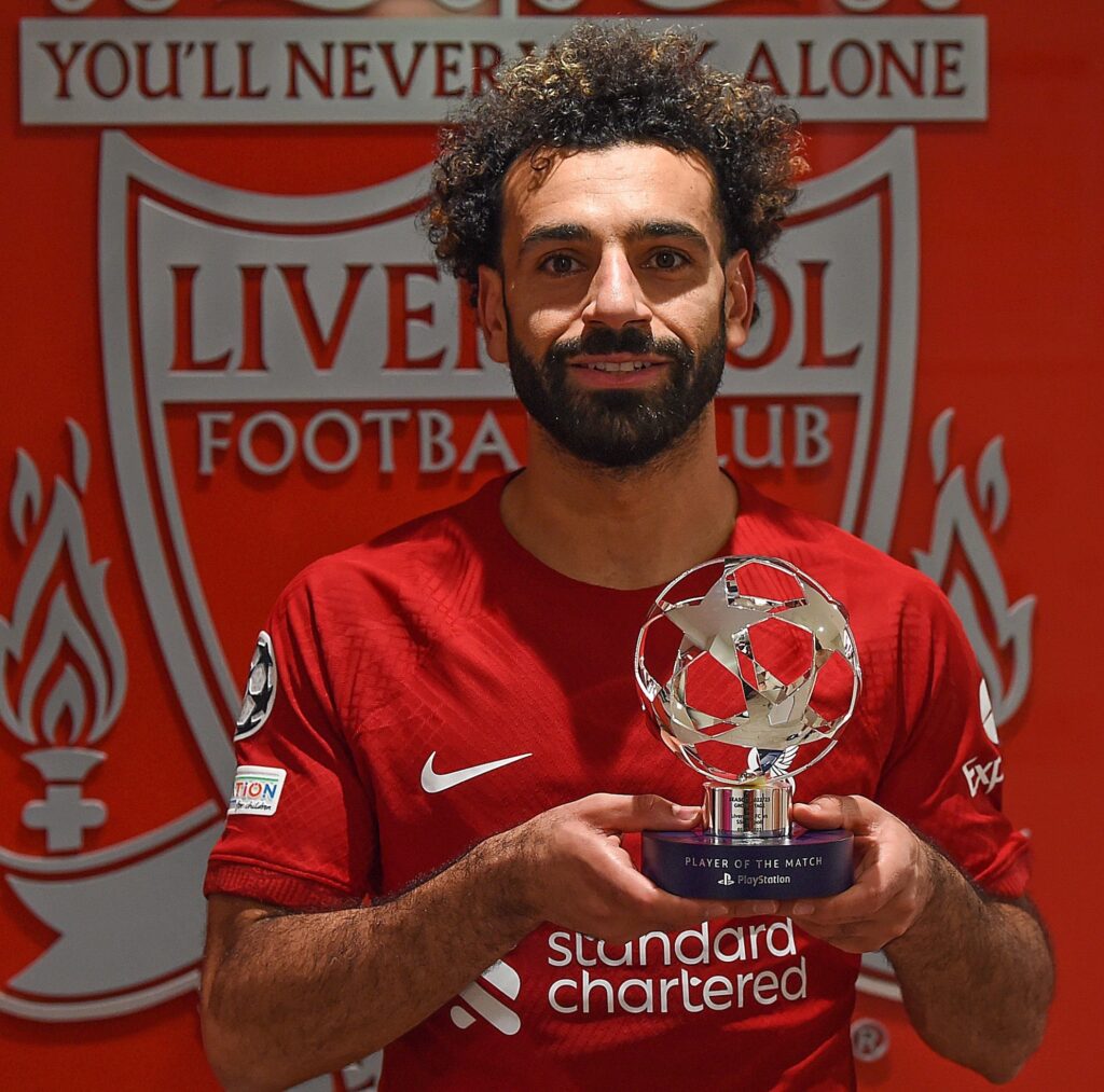 Salah wins the award for the best player against Liverpool and Naples