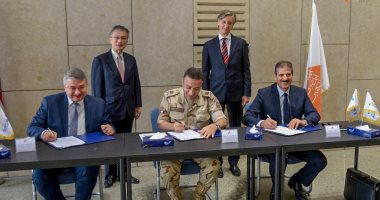 An agreement to build a solar power plant at the Grand Egyptian Museum