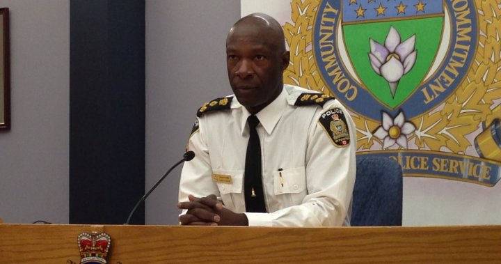 Manitoba teams up with former Winnipeg police chief to enhance community safety