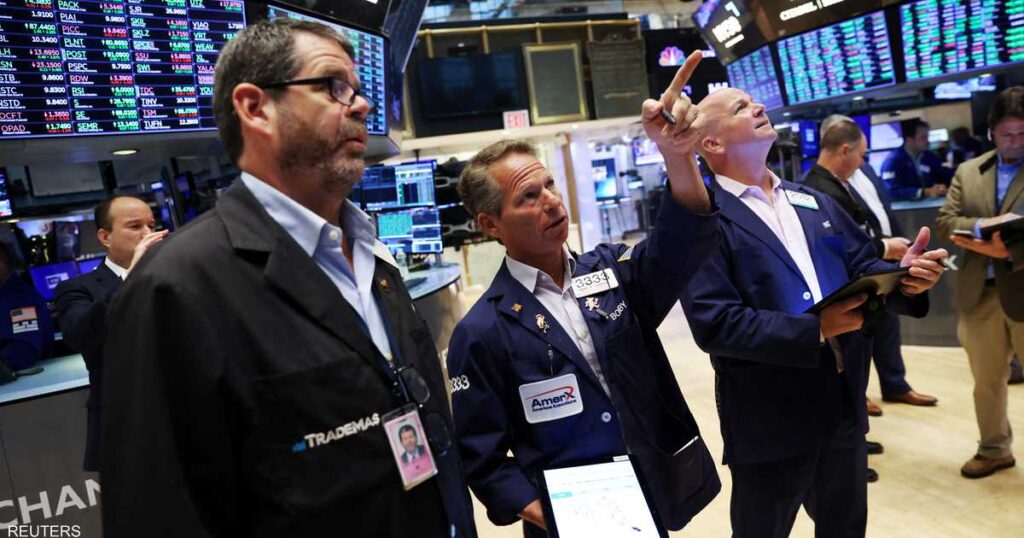 Wall Street rises after the federal hint of calming the pace of interest