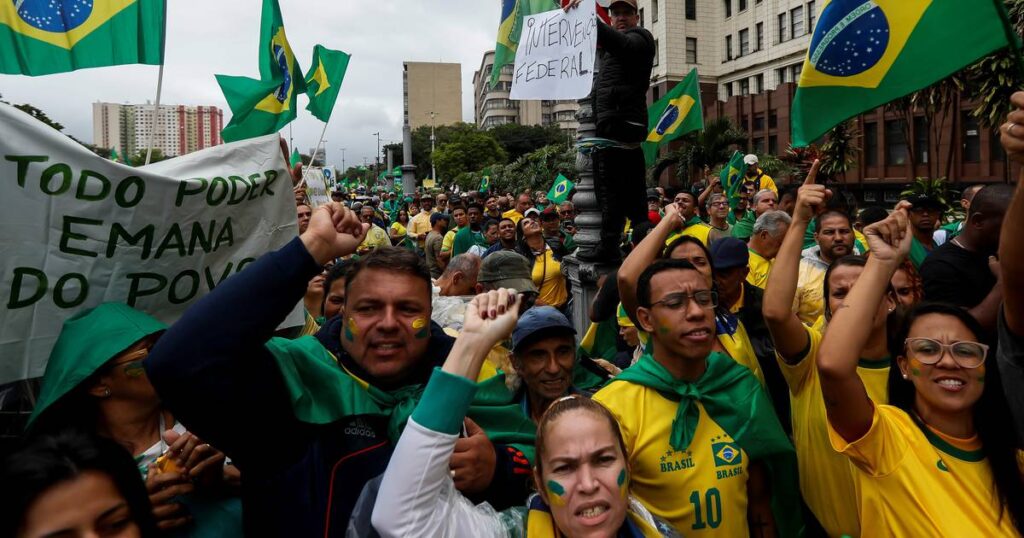 Bolsonaro supporters call on Brazil’s military to keep him in power