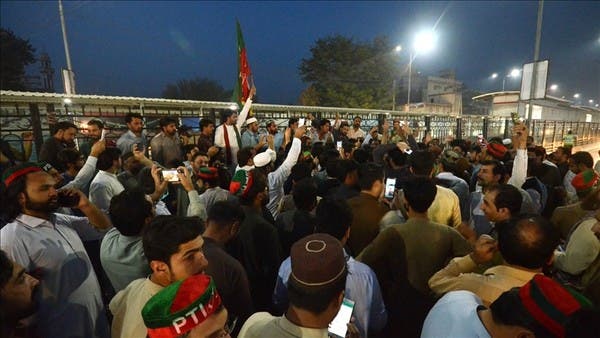 Pakistan .. Imran Khan party organizes protests after an “assassination attempt”