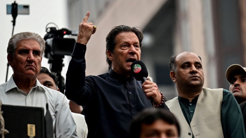 After his assassination attempt … former Pakistani Prime Minister Imran Khan is recovering in the hospital