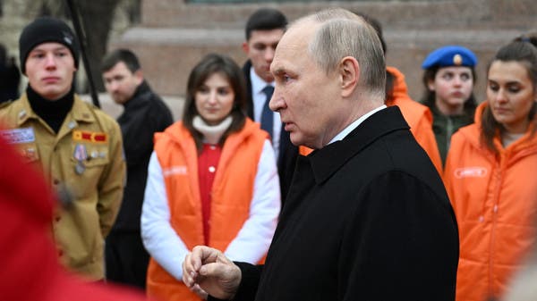 Putin signs a decree to fill people who have committed serious crimes