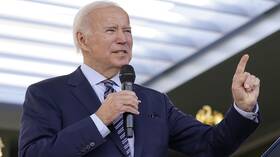 After holding a mask on Twitter .. Biden accuses the platform of “spreading lies”