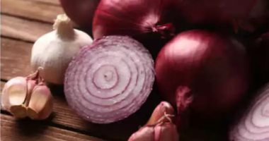 For the health of the gut .. Here are 5 foods rich in polyphenols, including onions and apples