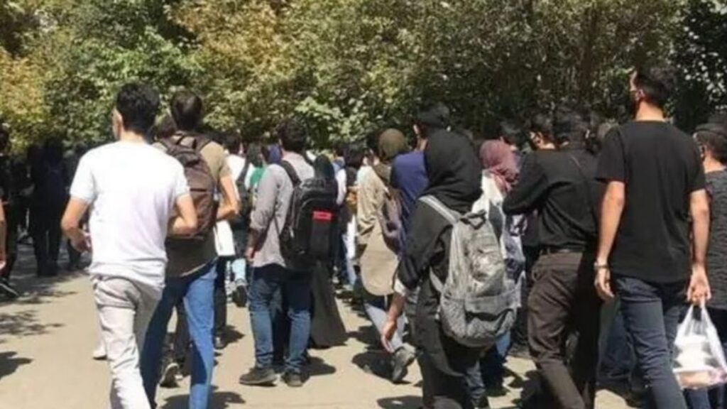 “The security forces will enter and arrest you all” … threats for university students in Iran