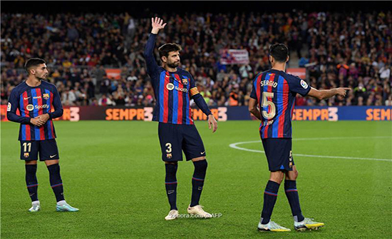 Barcelona defeat Almeria on the night of Bayekye