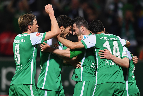 Bremen beat Schalke with a double in the German League