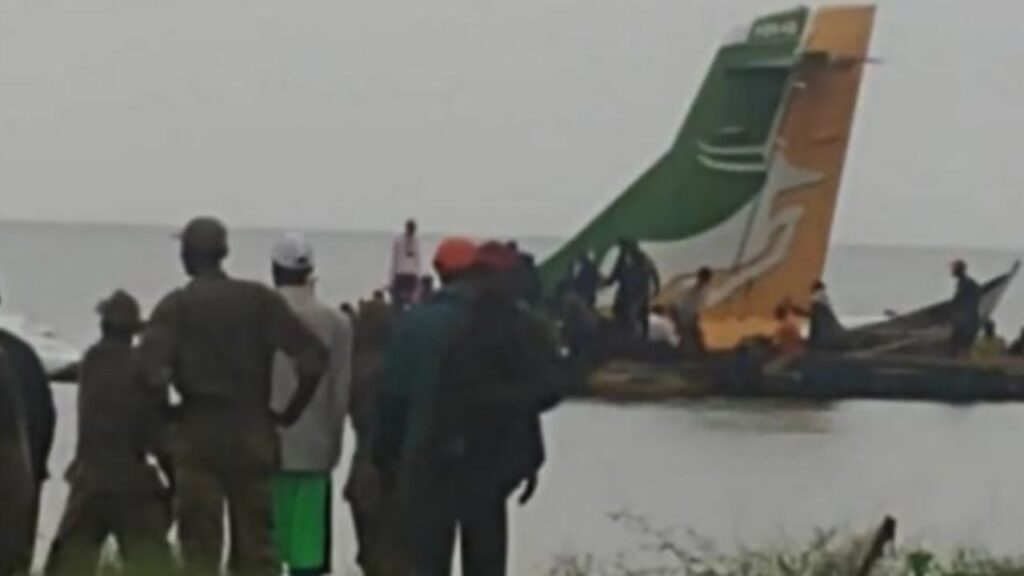 Tanzania: A plane crashed and its fall in Lake Victoria