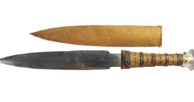 The mystery of Tutankhamun dagger “imported” .. Did technology reveal its secrets?