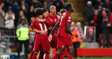 Tottenham against Liverpool .. Mohamed Salah leads the Reds attack at the English Premier League top