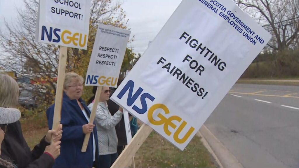 Union representing some N.S. school support workers reaches tentative deal