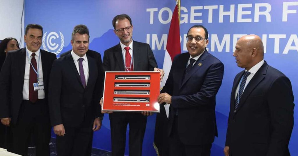 Egypt signs the contract for the first line of the electric train network