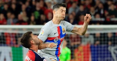 Osasuna against Barcelona .. He expelled Lewandowski and Barca is 1-0 in the first half “video”