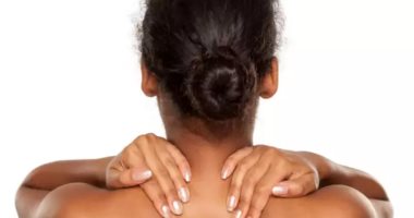 7 signs of diabetes appear on your skin .. most notably dark spots from the neck