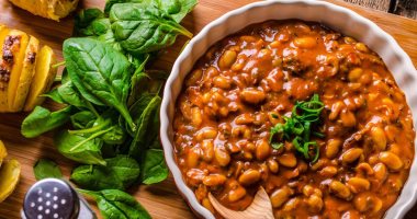 Bean dish on breakfast, cold water, lettuce and option is the best way to lose weight