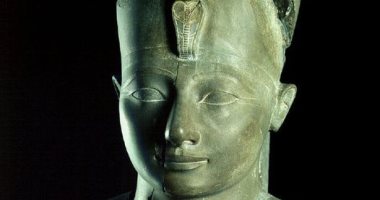 Watch the Tuthmosis III statue within the effects of the Egyptian Museum