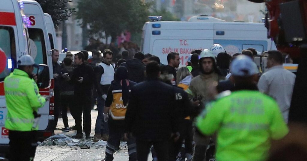 An explosion shakes in the center of Istanbul