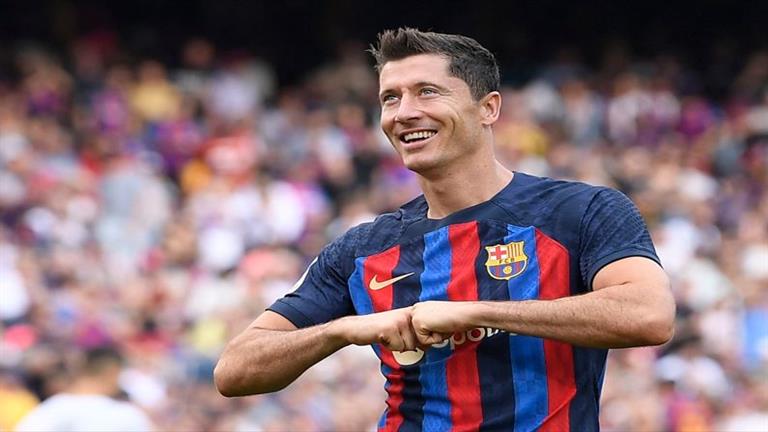 Lewandowski: Our group is difficult in the World Cup … and I dream of playing with Messi