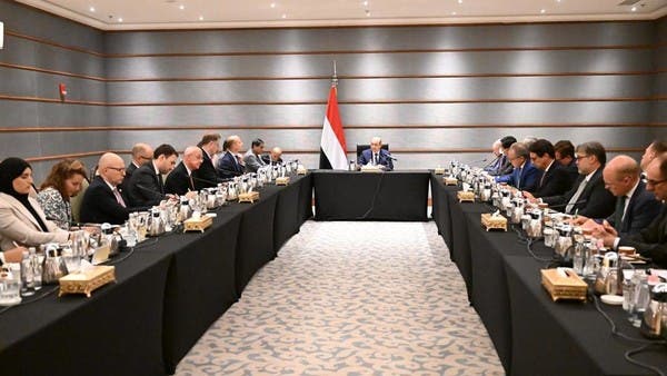 Yemeni President: We reserve the right to respond to the Iranian -backed “Houthi” violations