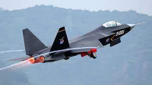 Japanese Defense: 3 Chinese military planes flew between the “Okinawa” islands and outside to the Pacific Ocean