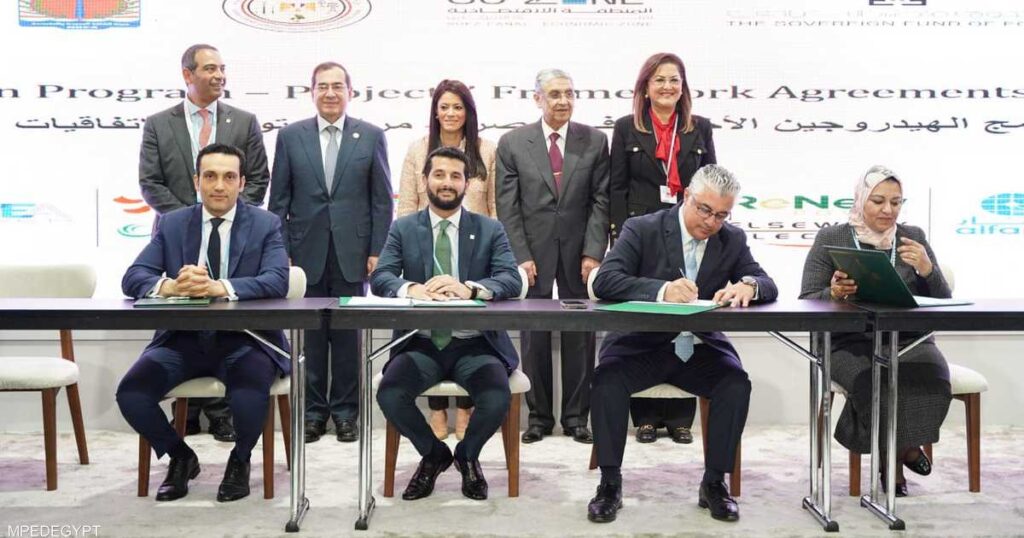 Egypt sign agreements of 83 billion dollars in the field of renewable energy