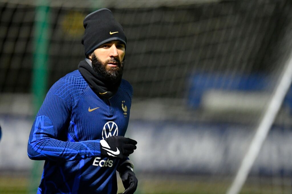 Benzema leaves France’s training after only 15 minutes