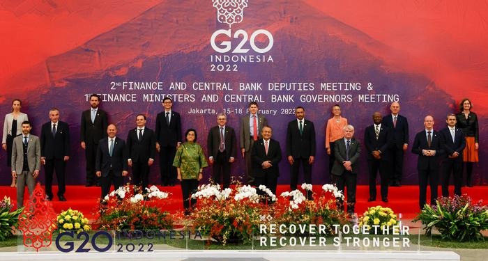 The central banks of the Group of Twenty pledge to achieve price stability