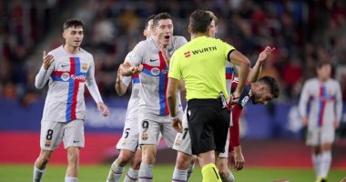 Barcelona striker Lewandowski stops 3 games in the Spanish League