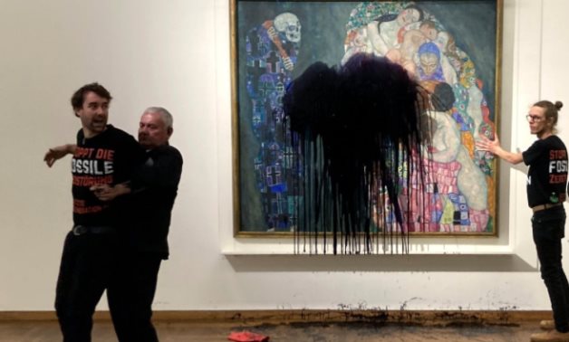 Climate activists attack Gustav Klimt’s painting in Austria