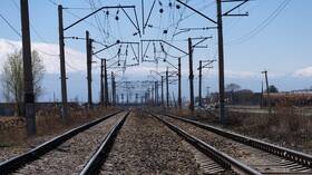 4 people were killed after a car collided with a train in Armenia