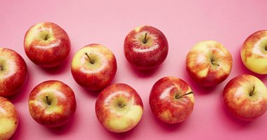 If you have diabetes .. Here are the 5 best fruits that can be eaten from apples