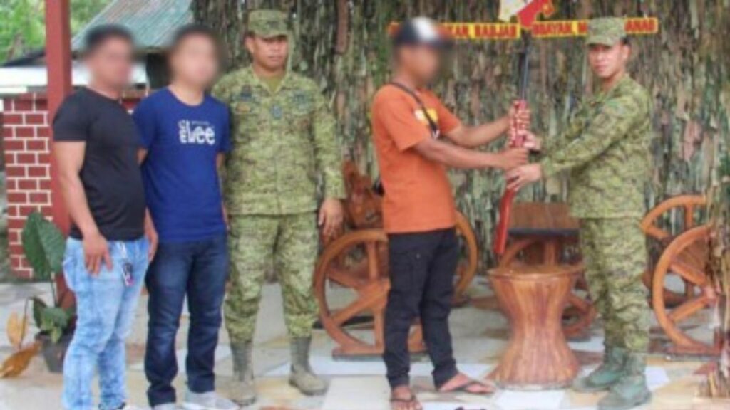 Philippines: 3 members of Islamic freedom of the army surrender