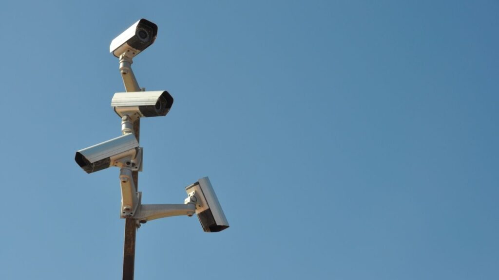 The dispute between China and Britain enters a new turning point, so why does London tighten the screws on Chinese surveillance cameras?