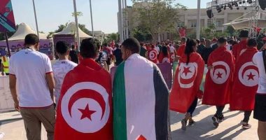 The fans of Tunisia flocked to the southern stadium to support the Carthage Eagles in front of Australia .. Pictures